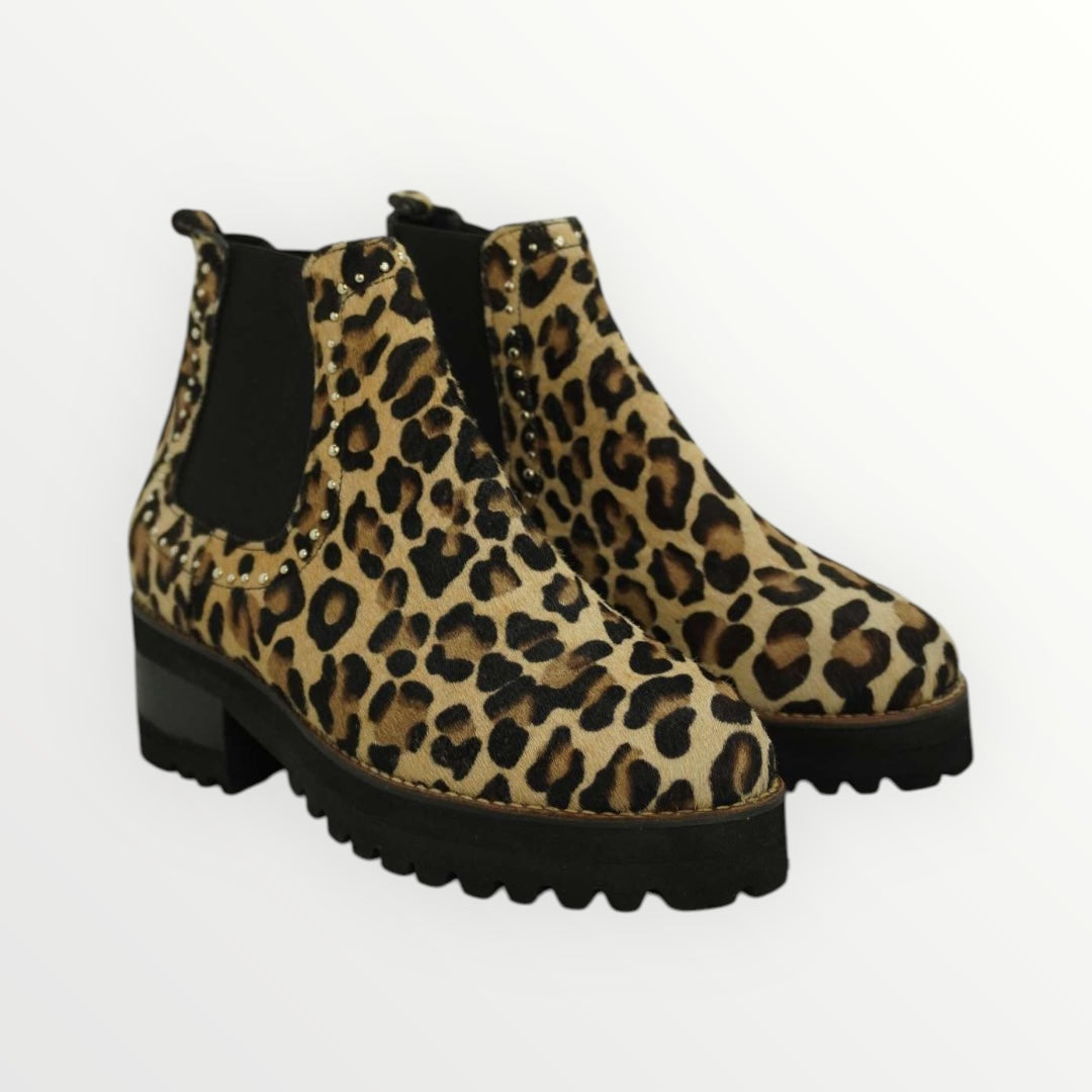Beca Animal Print