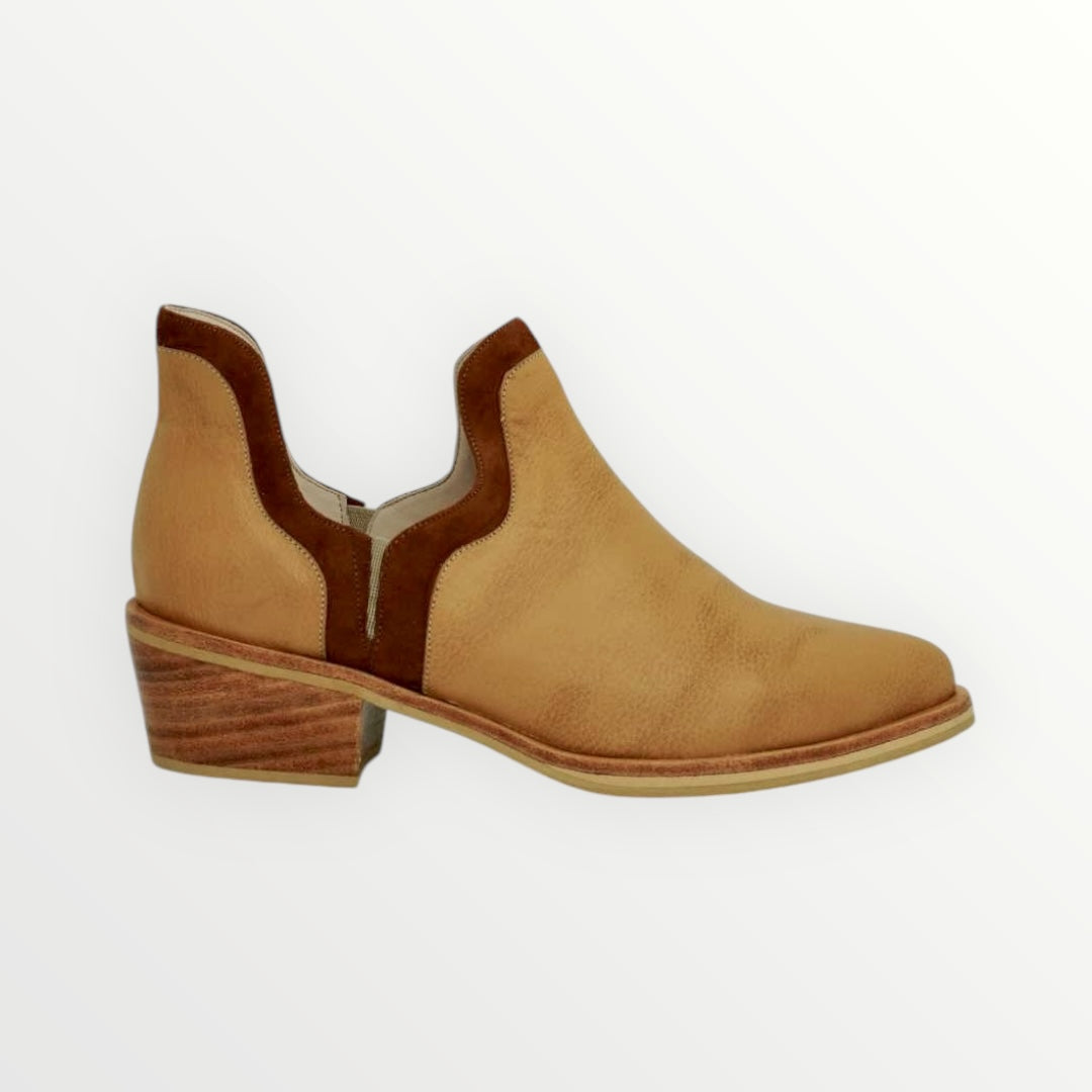 Kate Suela Vintage