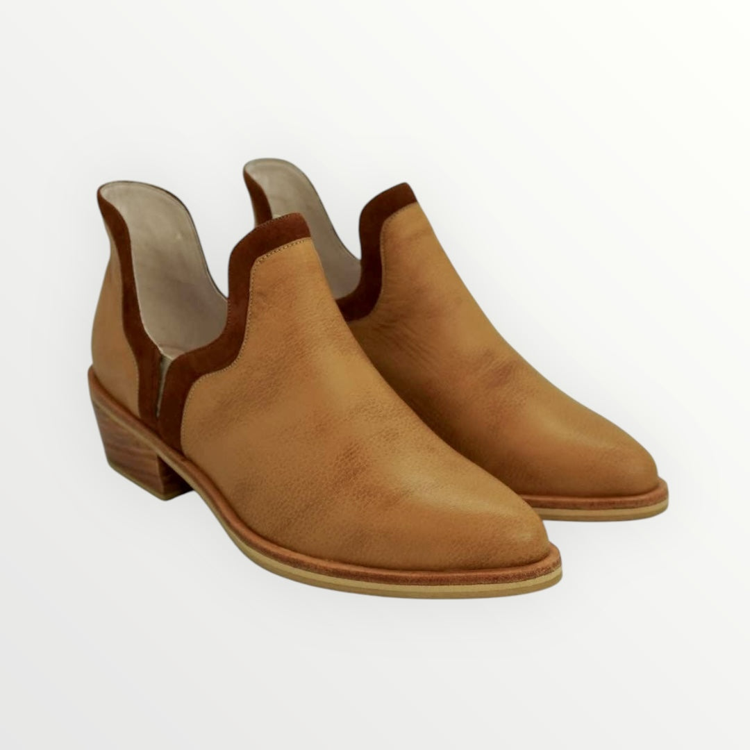 Kate Suela Vintage