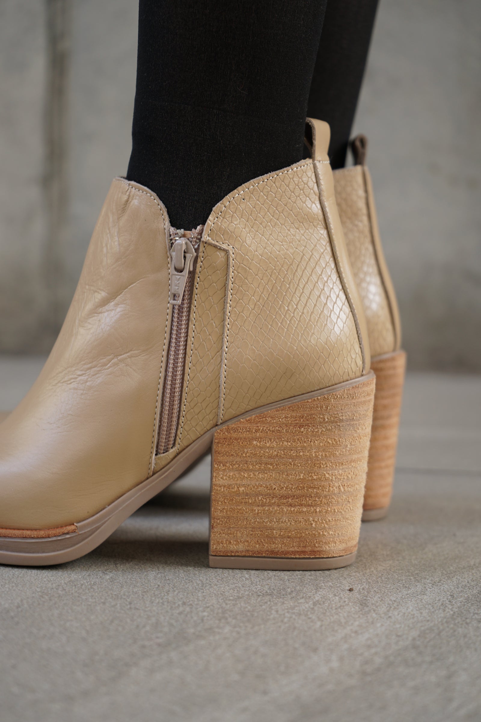 Amalfi Granola Beige - Outlet