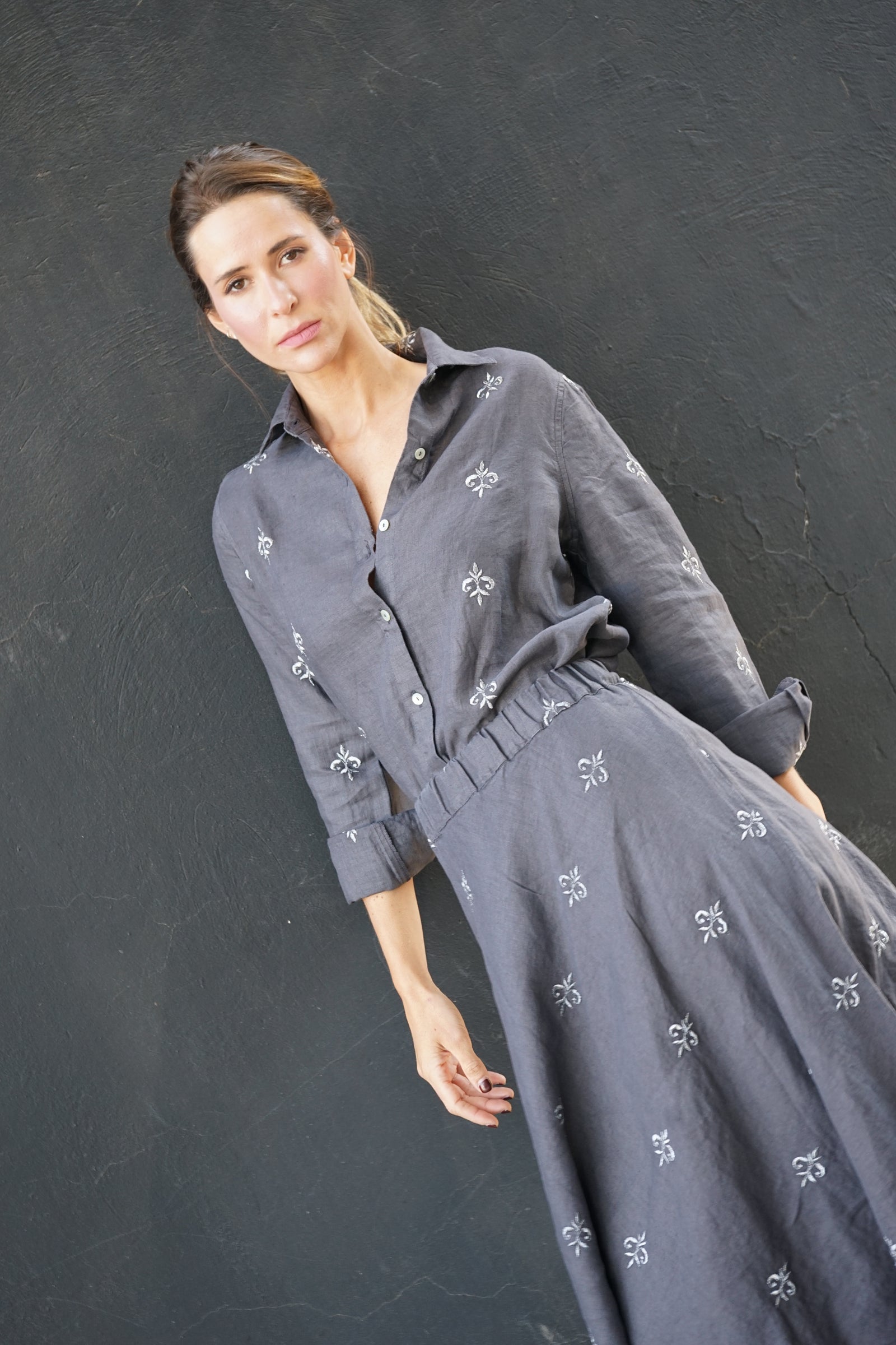 Camisa Zante Bordada Gris Iron