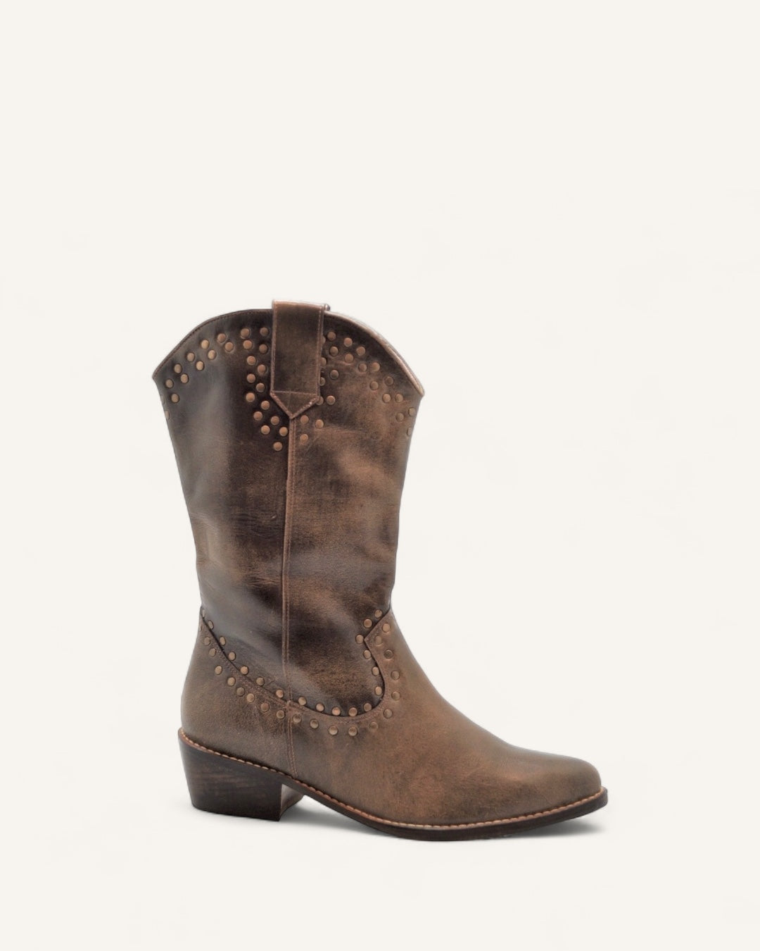 Ernestina Tachas Avellana