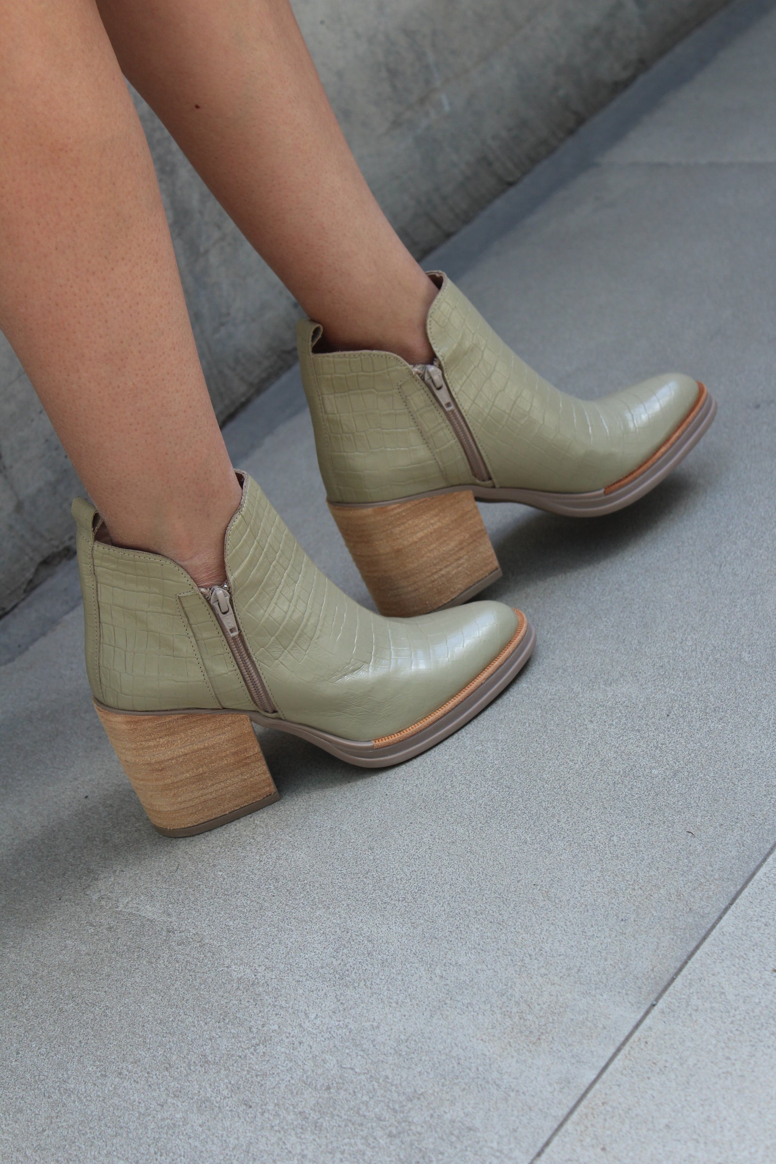 Amalfi Croco Hueso - Outlet