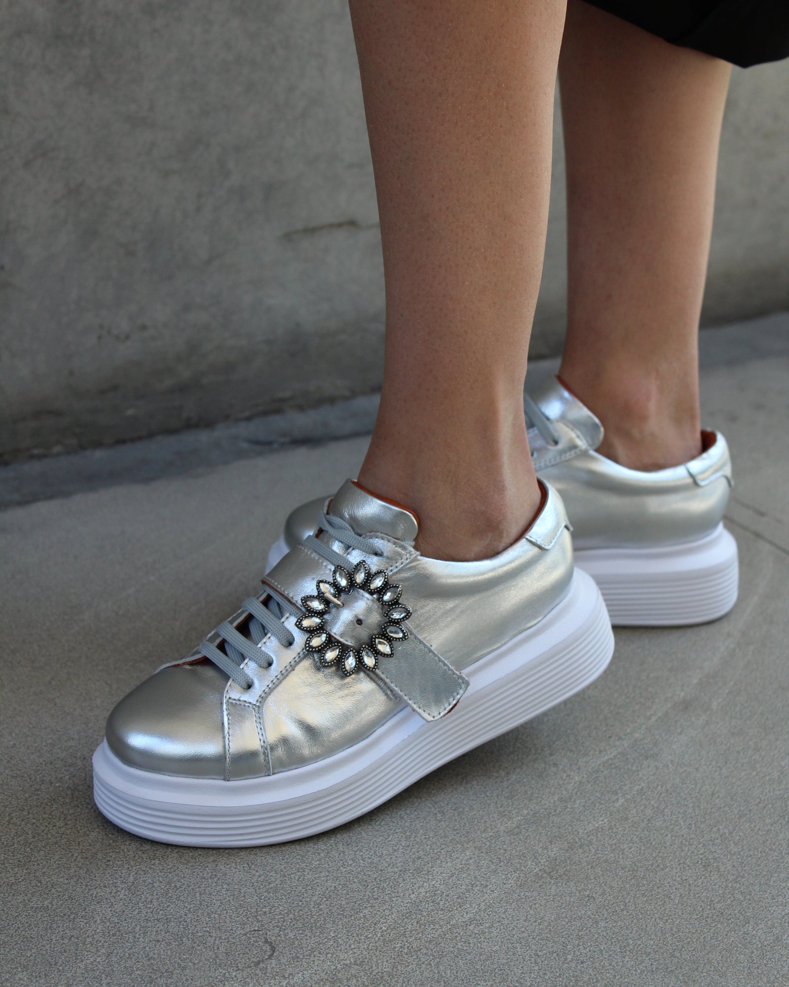 Zapatilla Round Plata