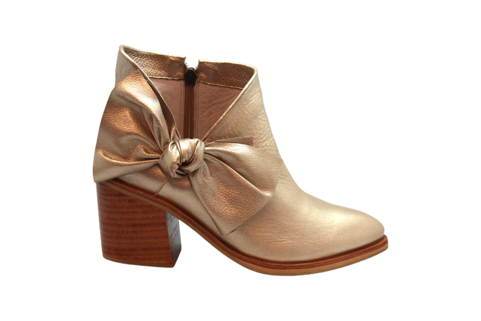 Susan Dorado - Outlet