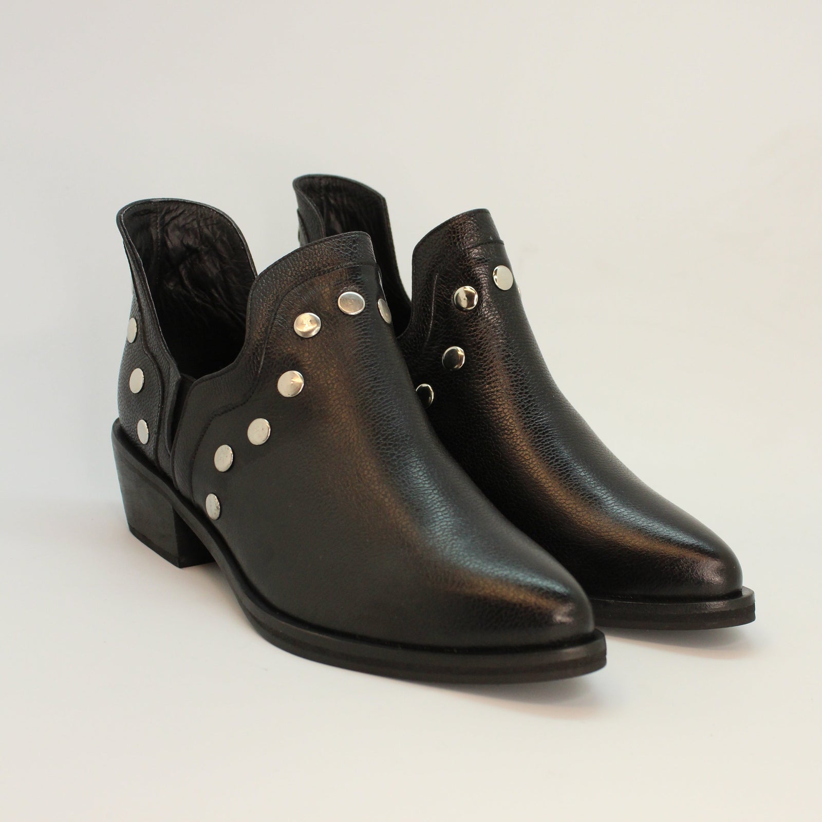 Kate Negro Tachas