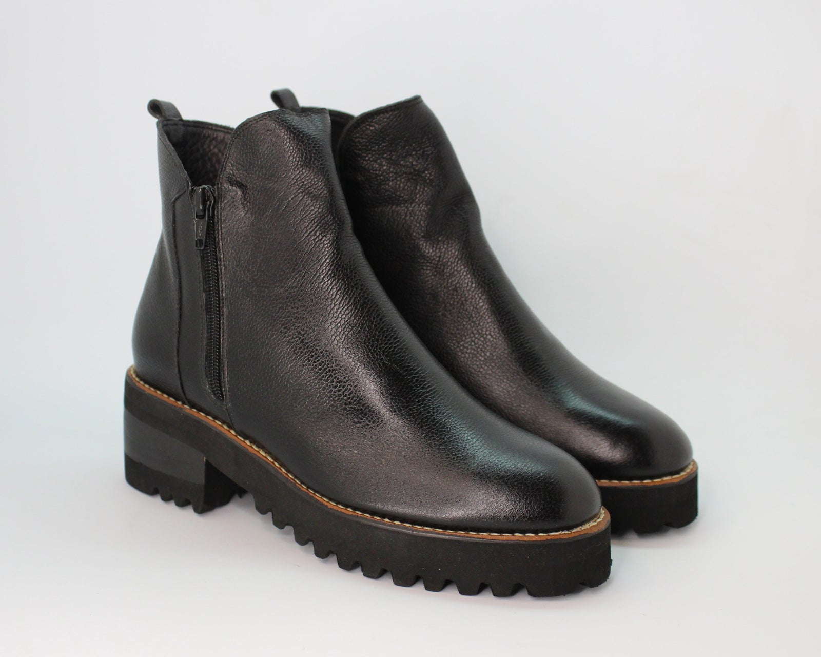 Amparo Negro - Outlet