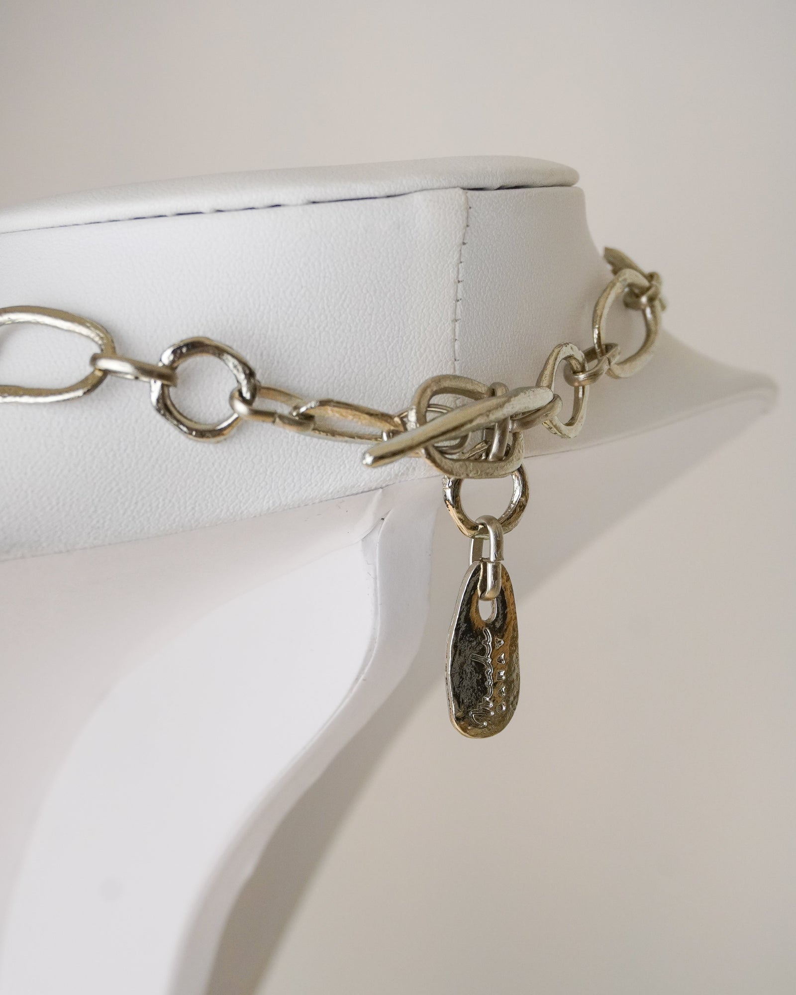 Cadena Amuletos Plateado - Sin Dije