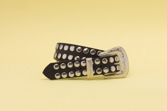 Cinturon Texano Tachas Negro