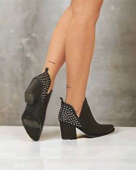 Aldana Negro Tachas Atras