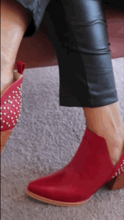 Aldana Rojo Tachas Atras