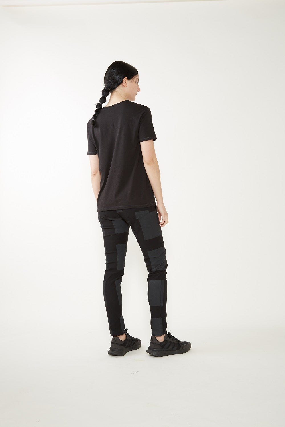 Polera Abstracto Negro