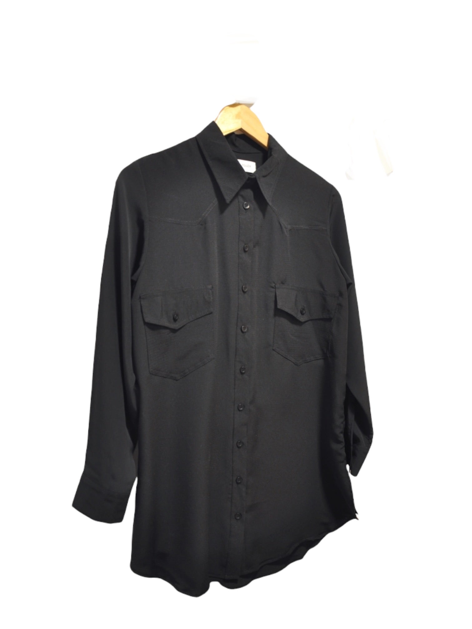 Blusa Inelda Corta Negra