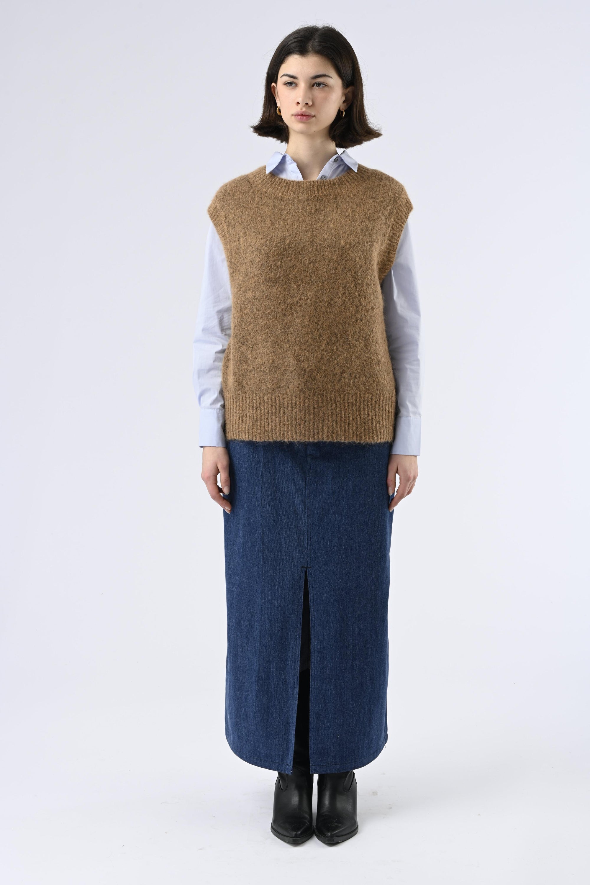 Chaleco Mirta Avellana