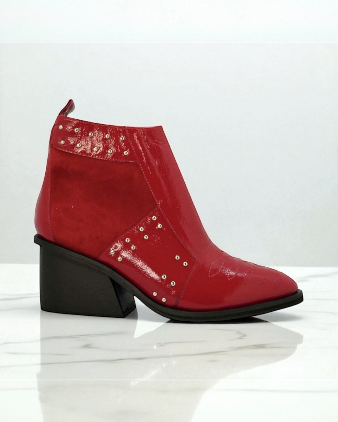 Any Roja