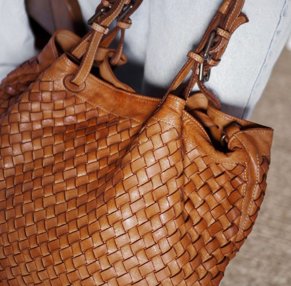Cartera Liguria Camel Grande