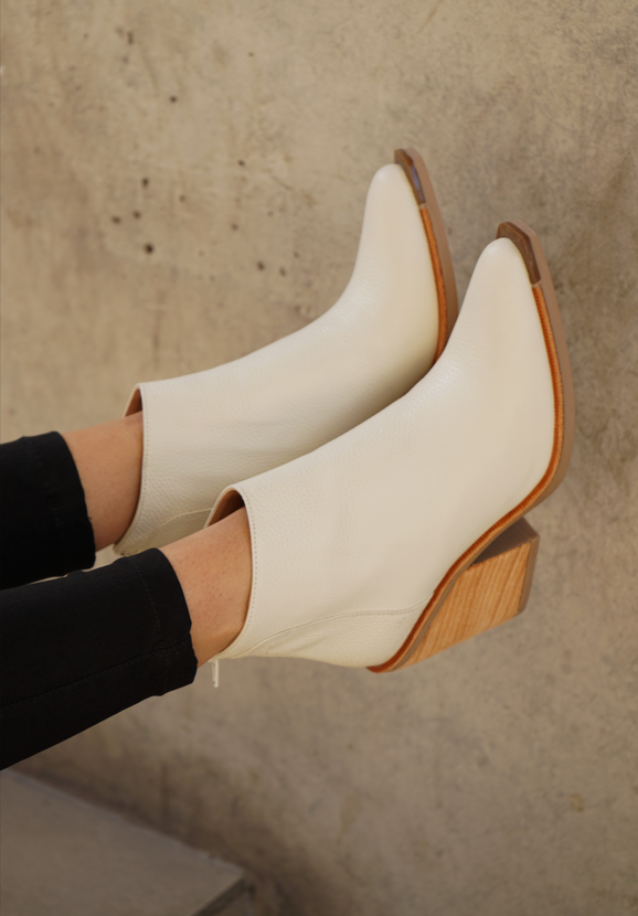 Casandra Tiza - Outlet