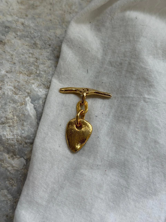 Dije Metal Dorado