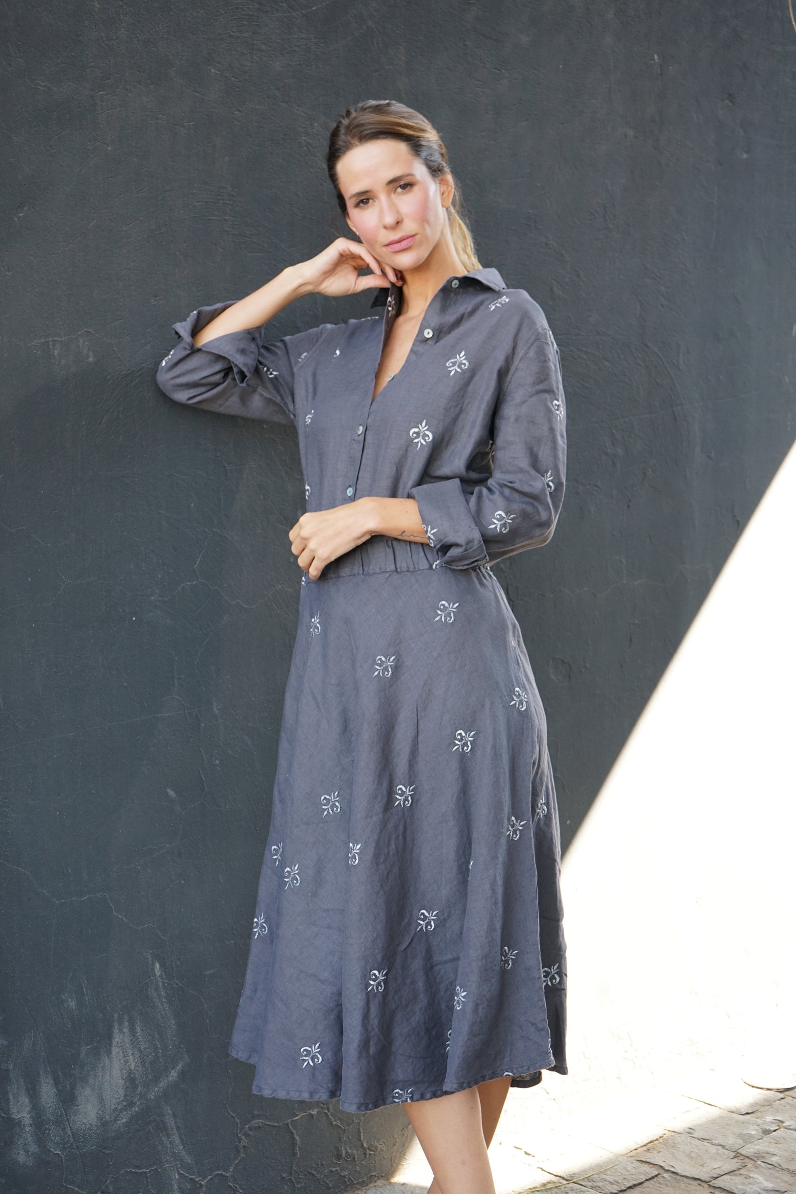 Camisa Zante Bordada Gris Iron