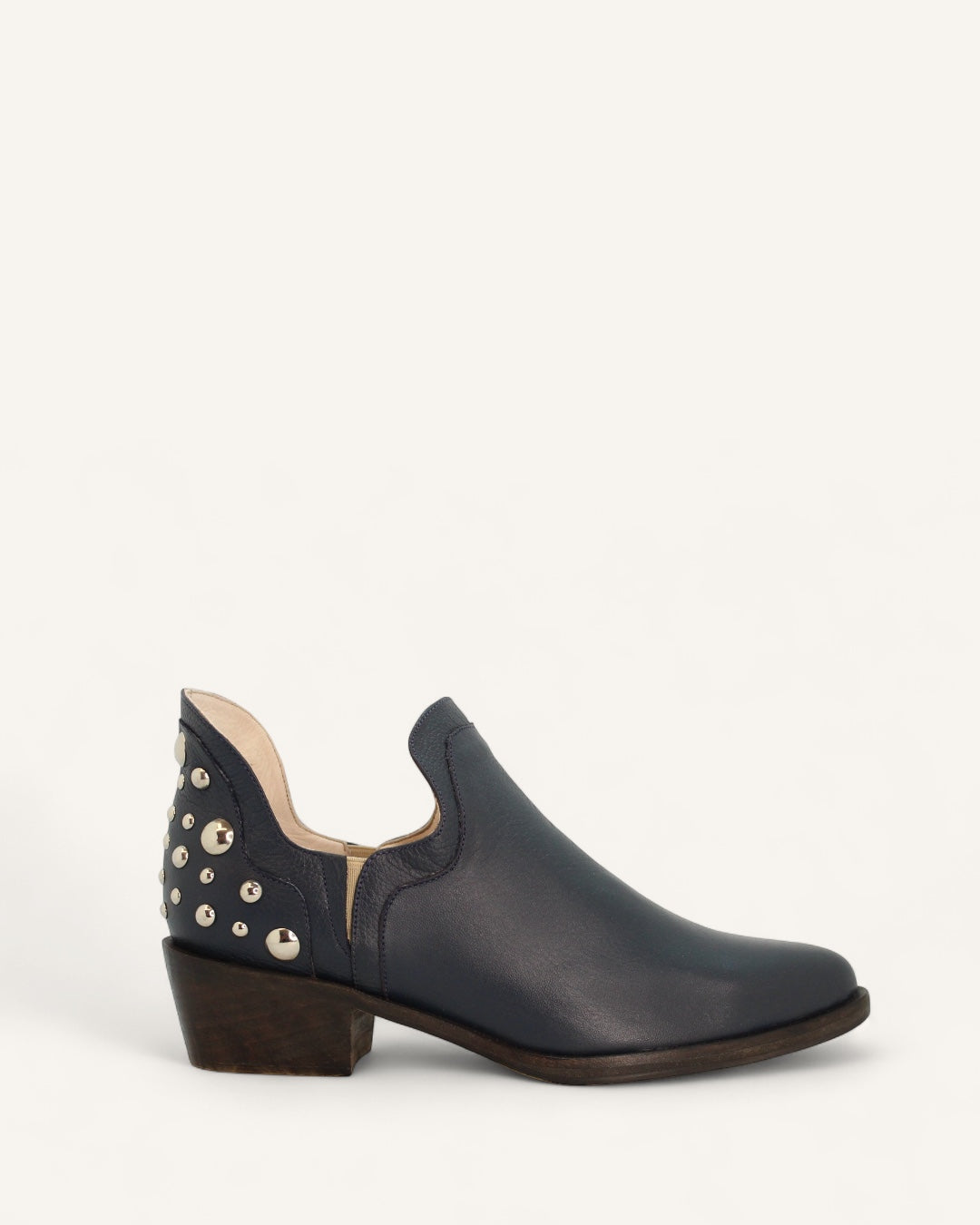 Kate  Navy Tachas