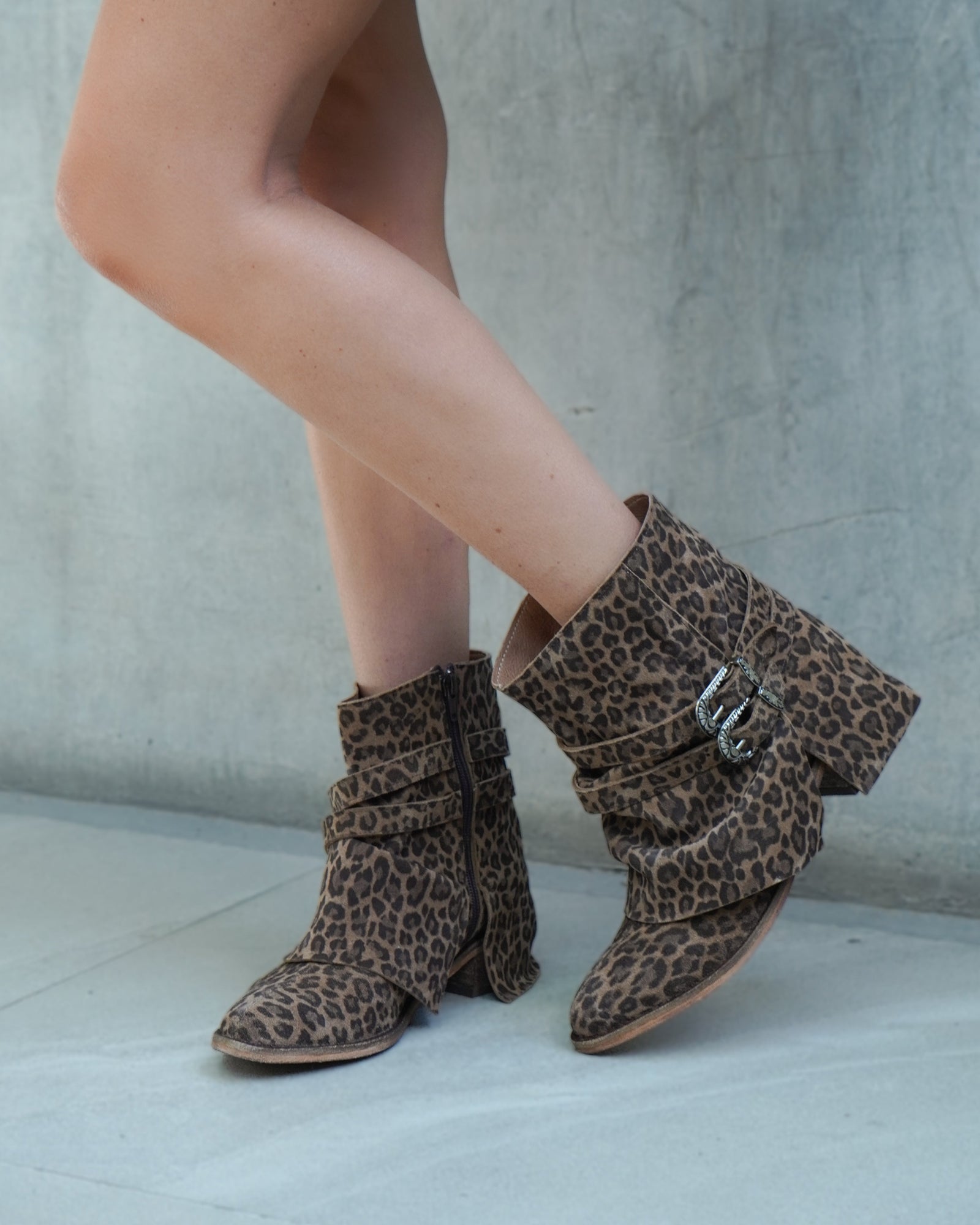 Violeta Leopardo