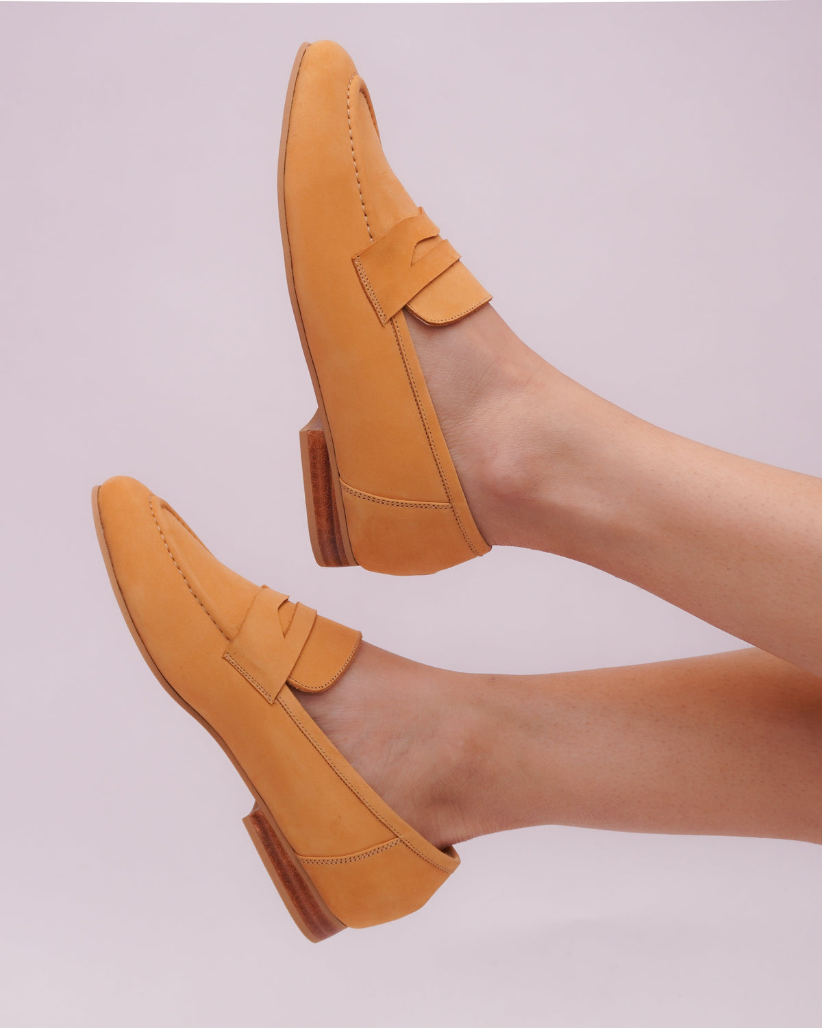 Wanda Amarillo Suave