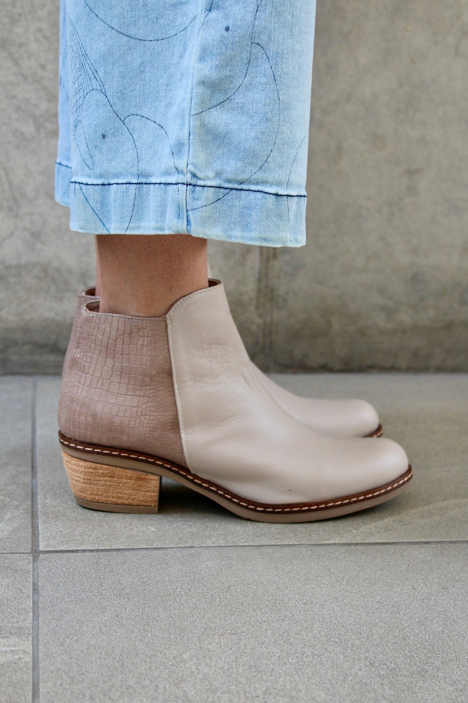 Karen Stone - Outlet