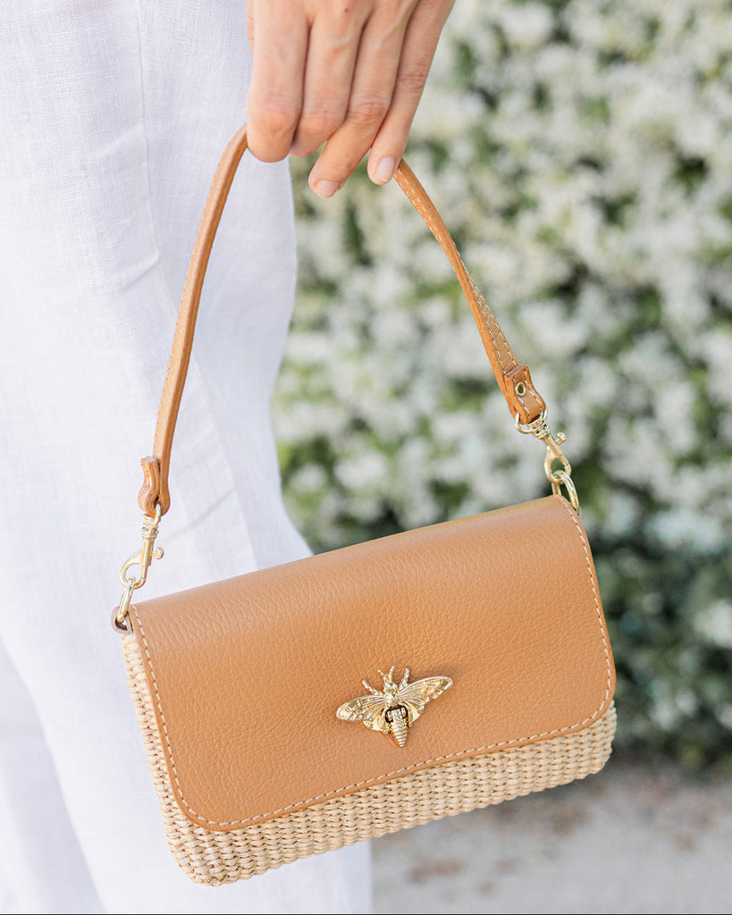 Cartera Sobre Abeja Suela