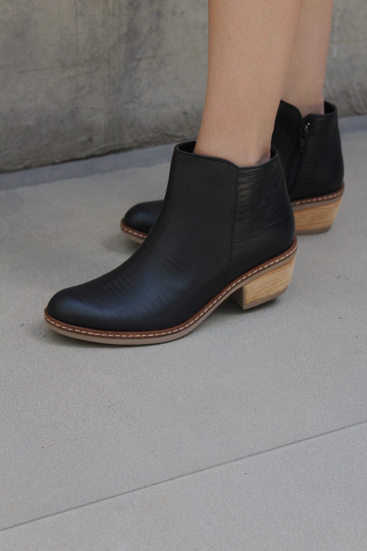 Maya Iguana Negro - Outlet