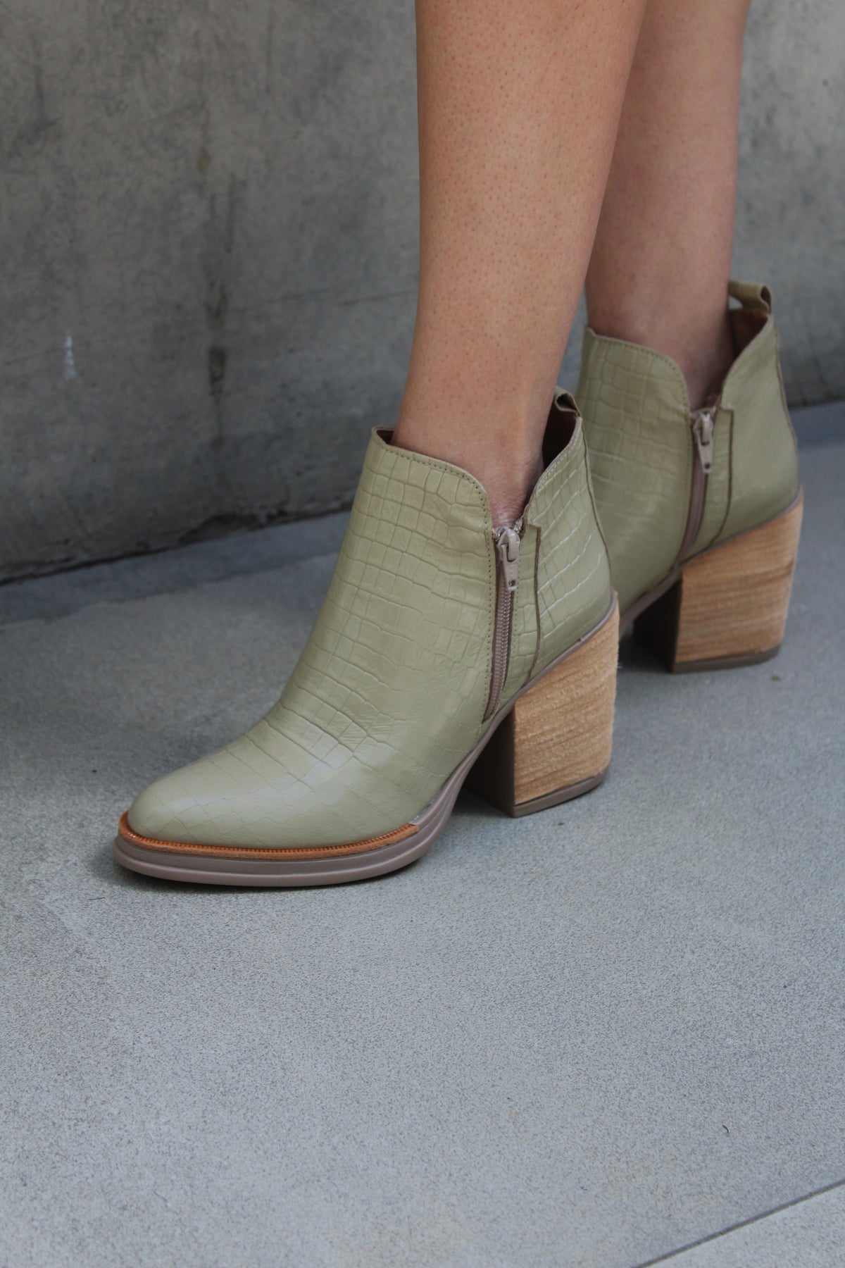 Amalfi Croco Hueso - Outlet