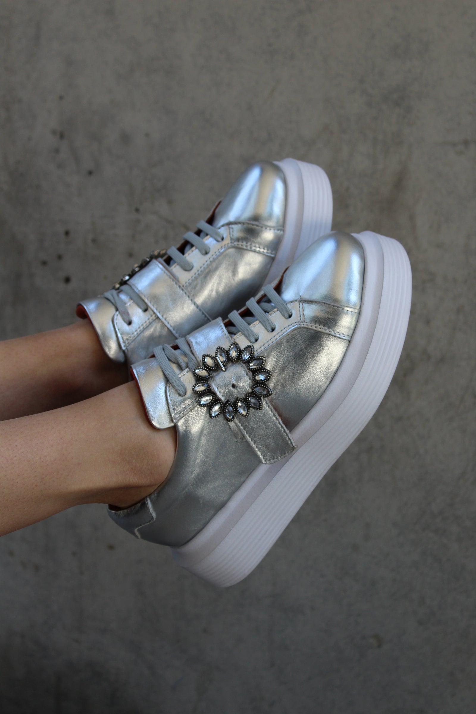 Zapatilla Round Plata