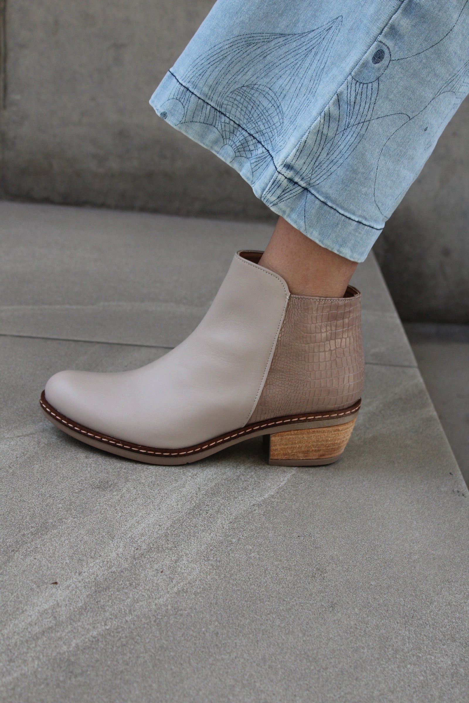 Karen Stone - Outlet