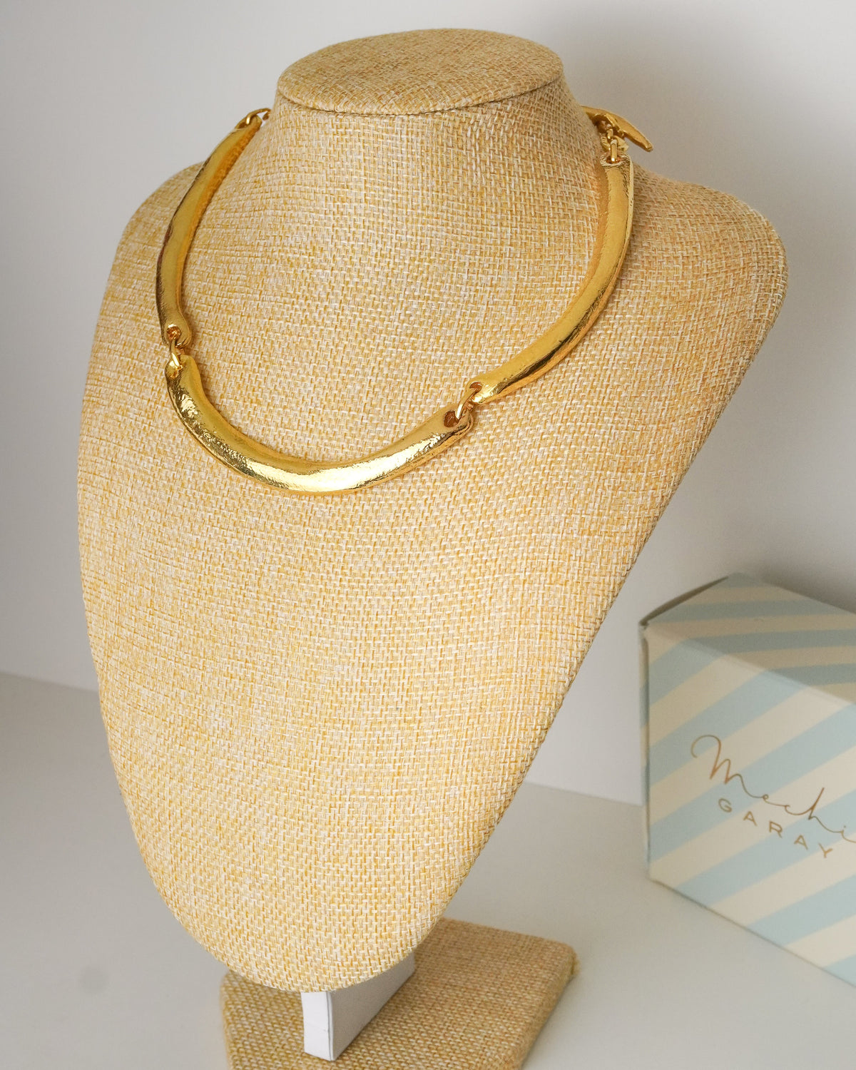 Collar Breta Dorado