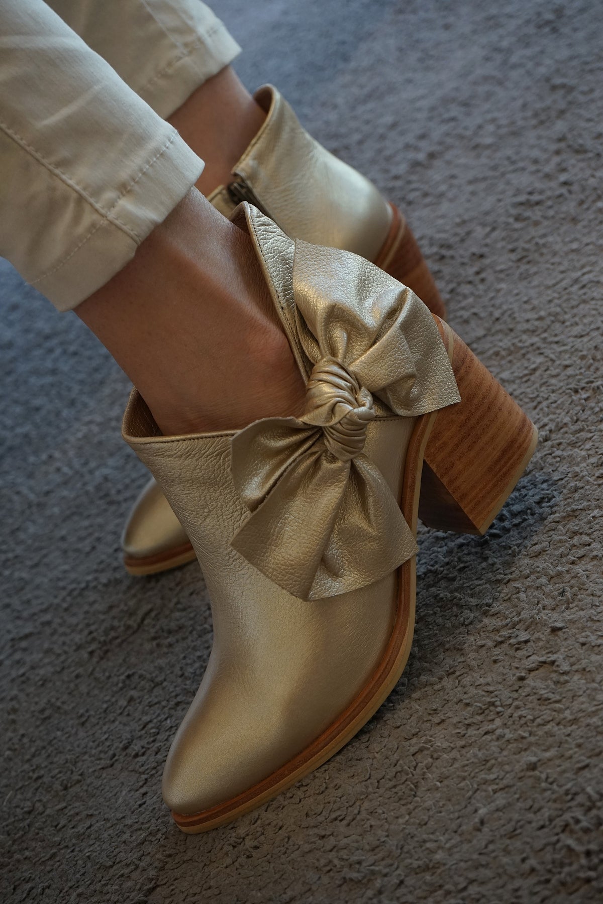 Susan Dorado - Outlet