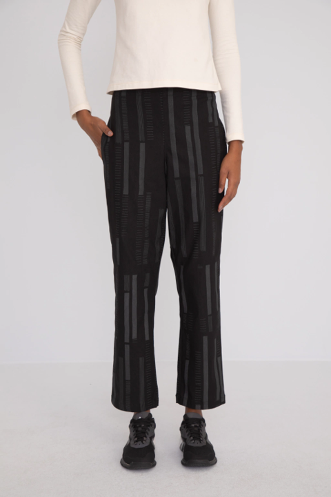 Pantalon Recto Boceto Negro