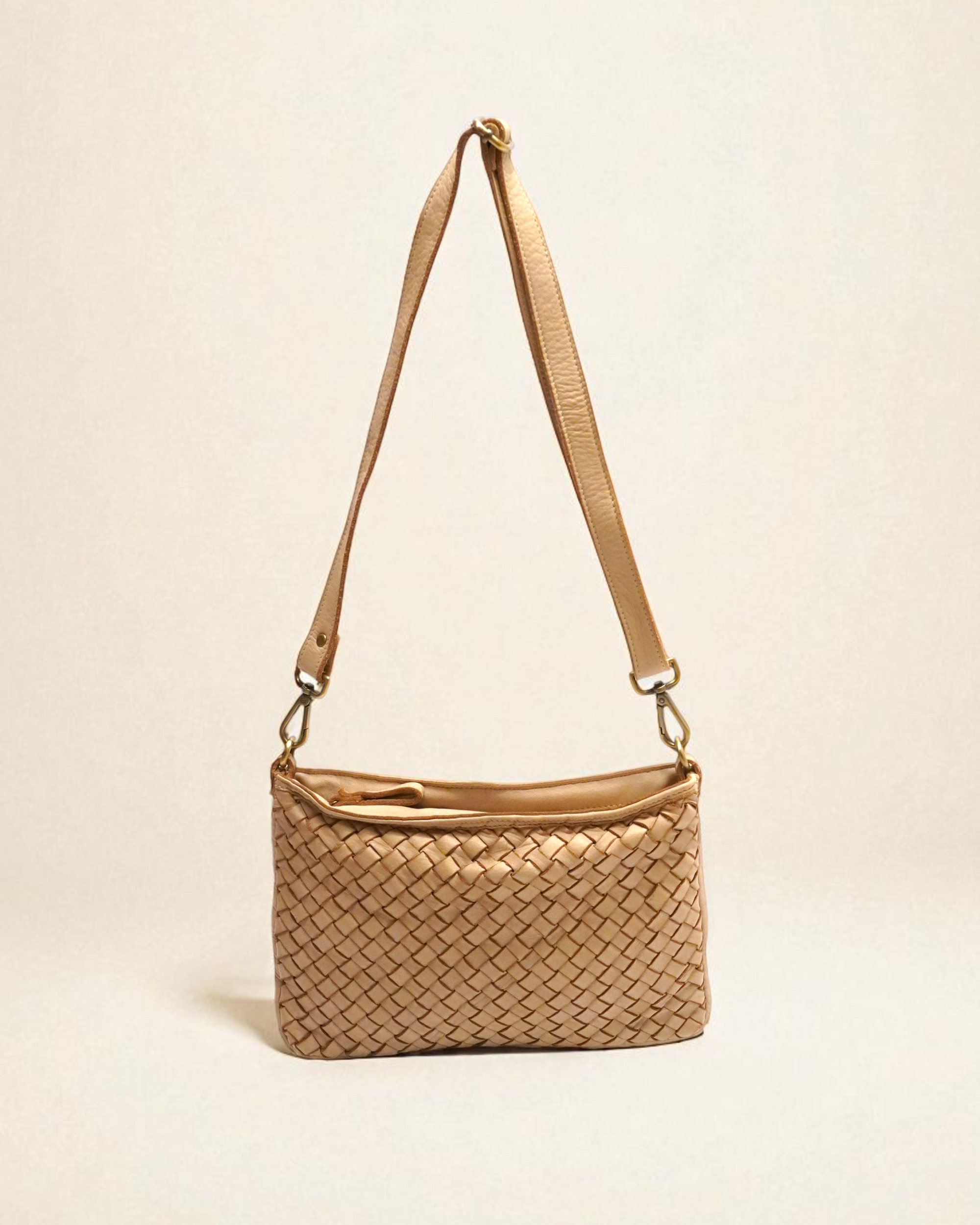 Cartera Pochette Beige