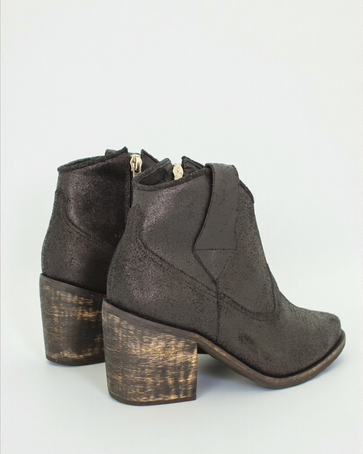 Carlota Gamuza Negro Tachas