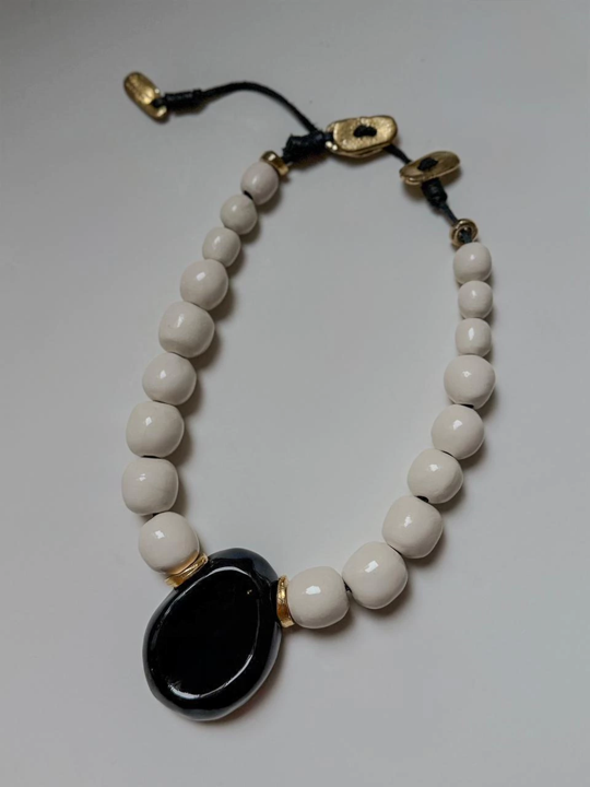 Collar Ey Bety