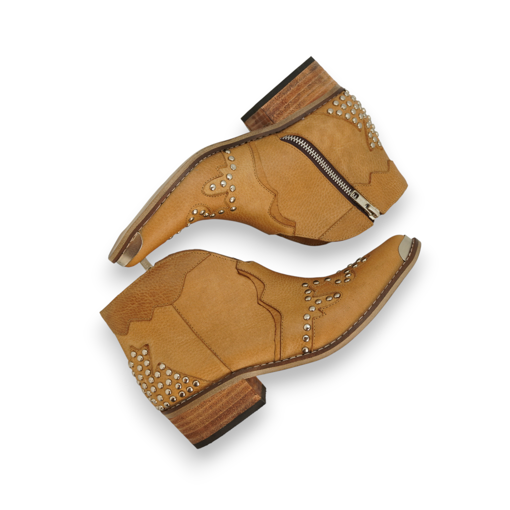 Joaquina Tachas Camel
