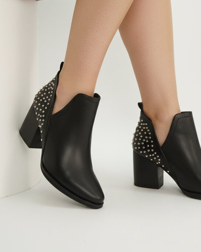 Aldana Negro Tachas Atras