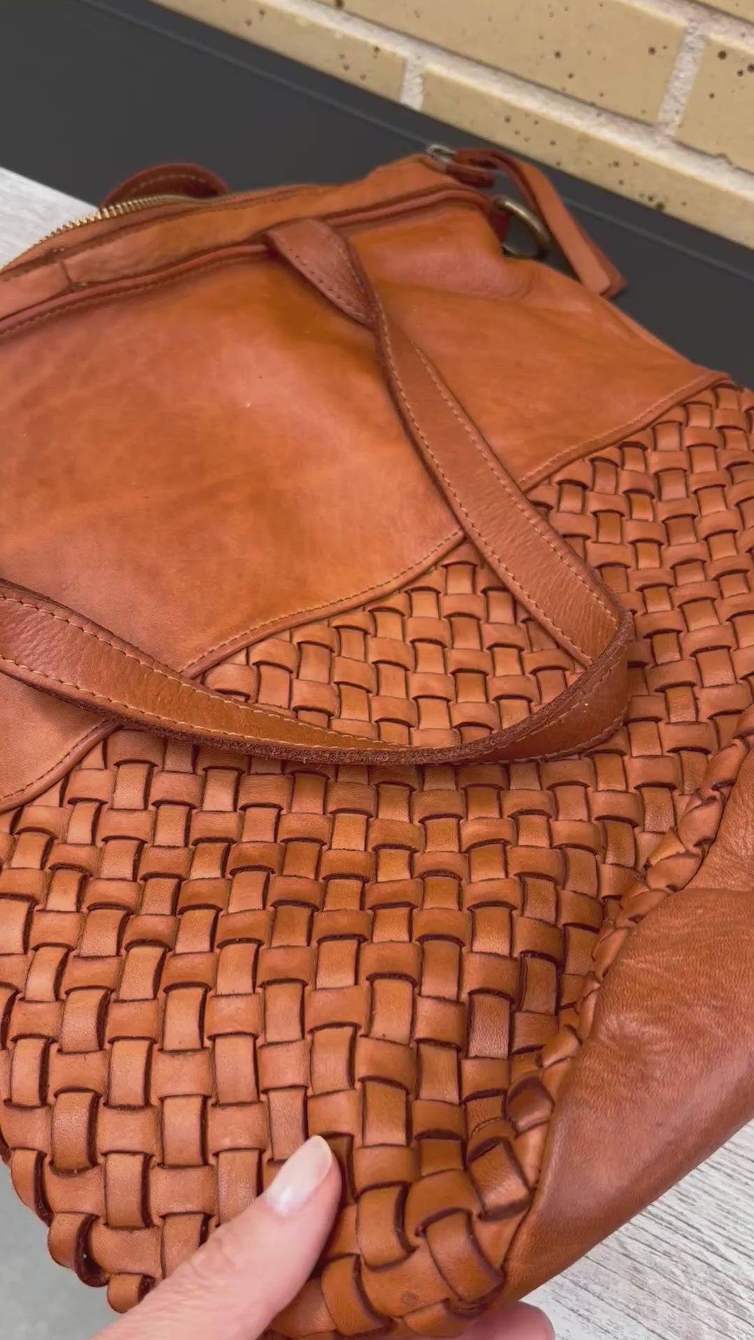 Cartera Taranto Camel