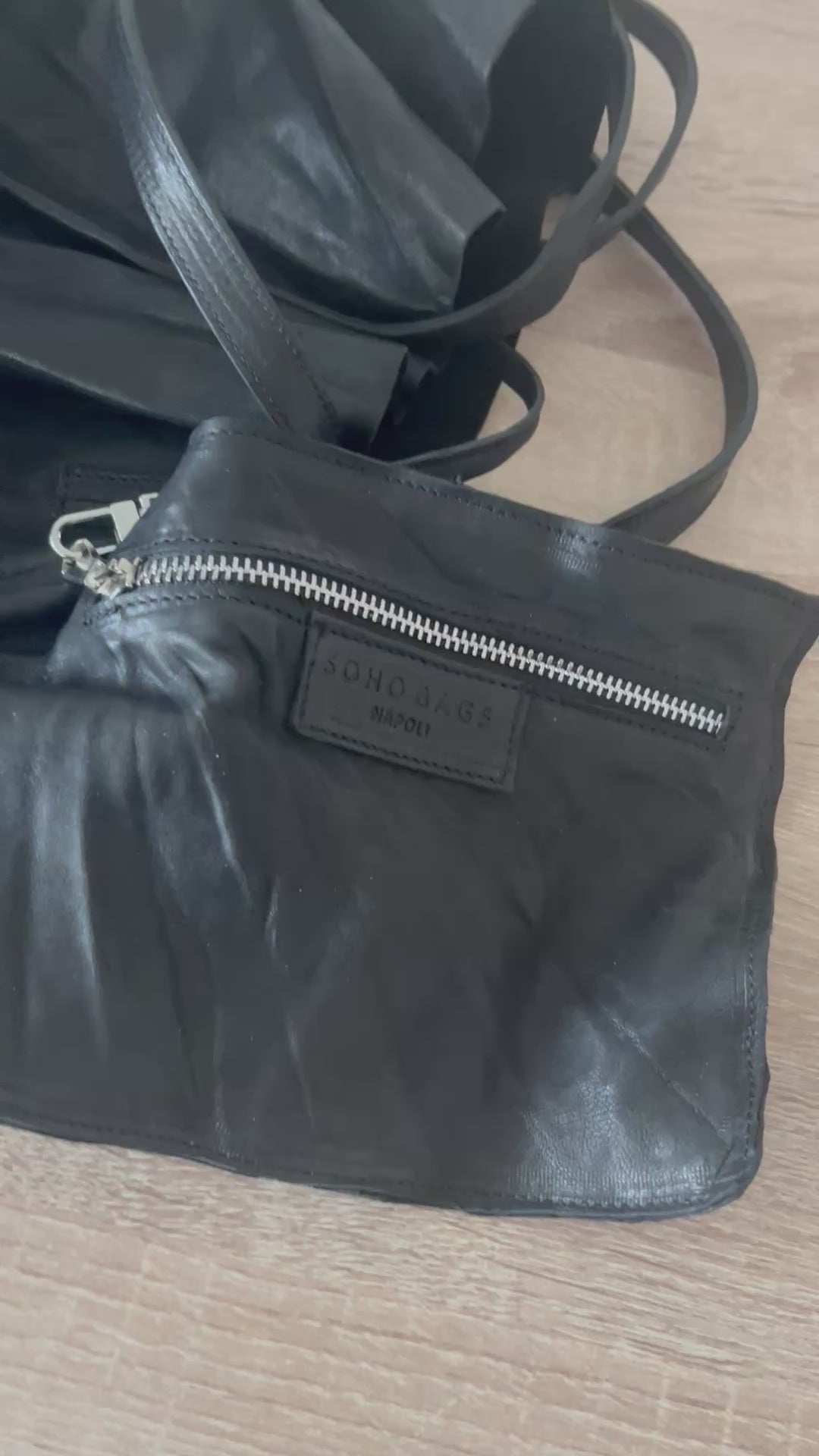 Cartera Long Island Negro