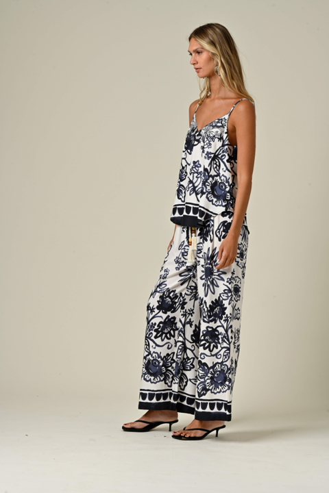 Top Nicoletta Botanical