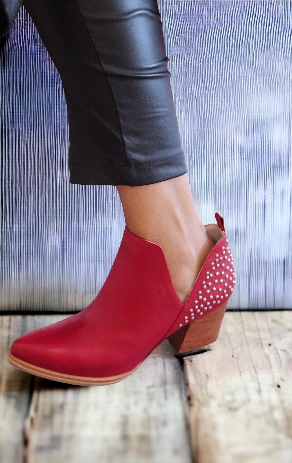 Aldana Rojo Tachas Atras