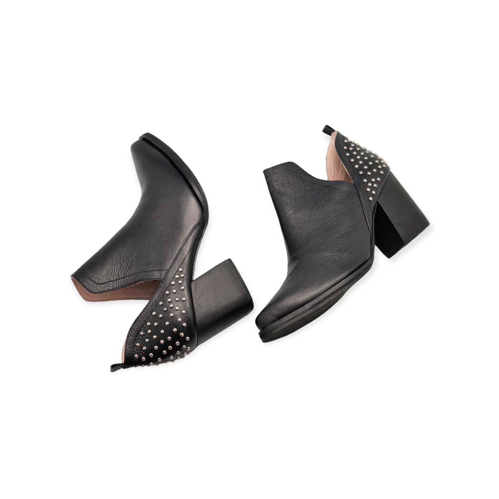 Aldana Negro Tachas Atras