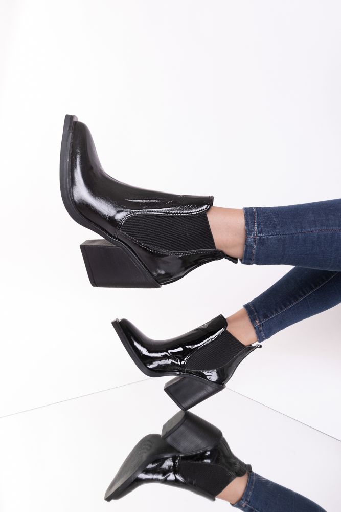 Sandra Charol Negro - Outlet